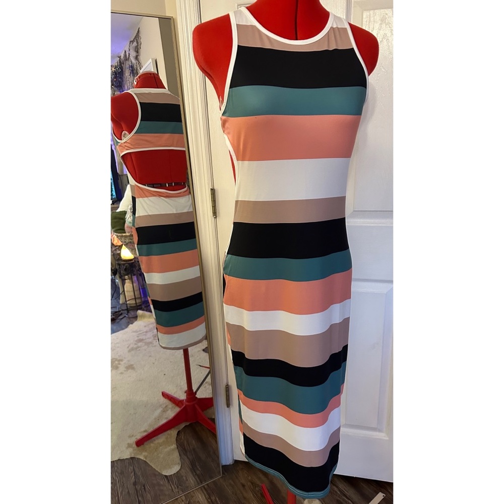 Striped Multicolor Sleeveless Dress W/ Open Lower Back Bodycon NWOT Women’s Sz M